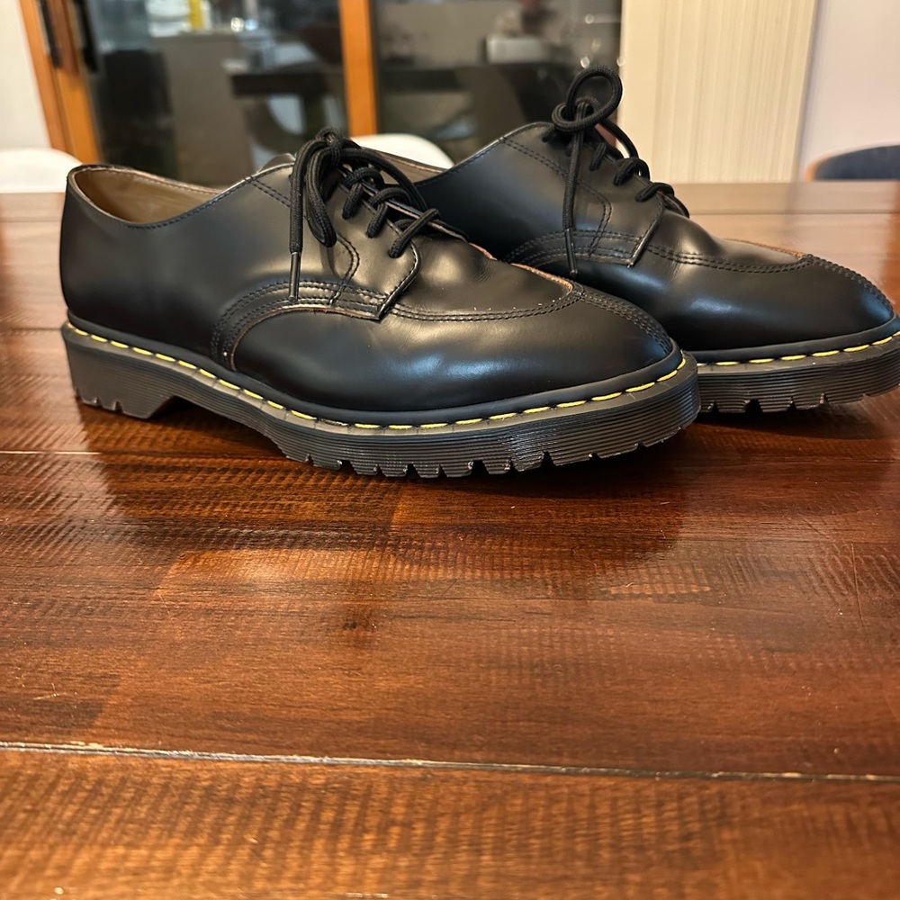 Dr. Martens Black Leather Men's Shoes